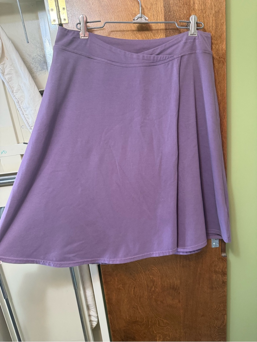 ATHLETA Women’s Purple A-Line Skirt - Casual Stretch Knit